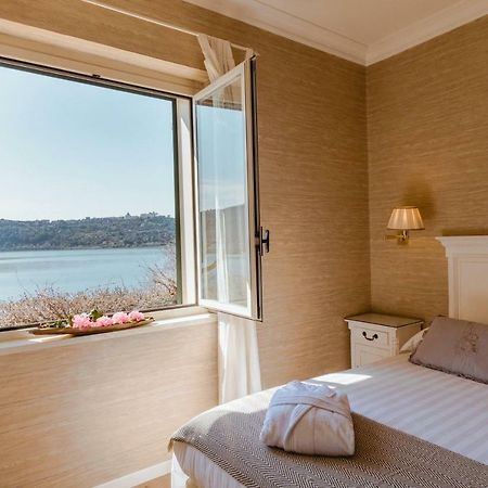 Hotel La Culla Del Lago カステル・ガンドルフォ エクステリア 写真